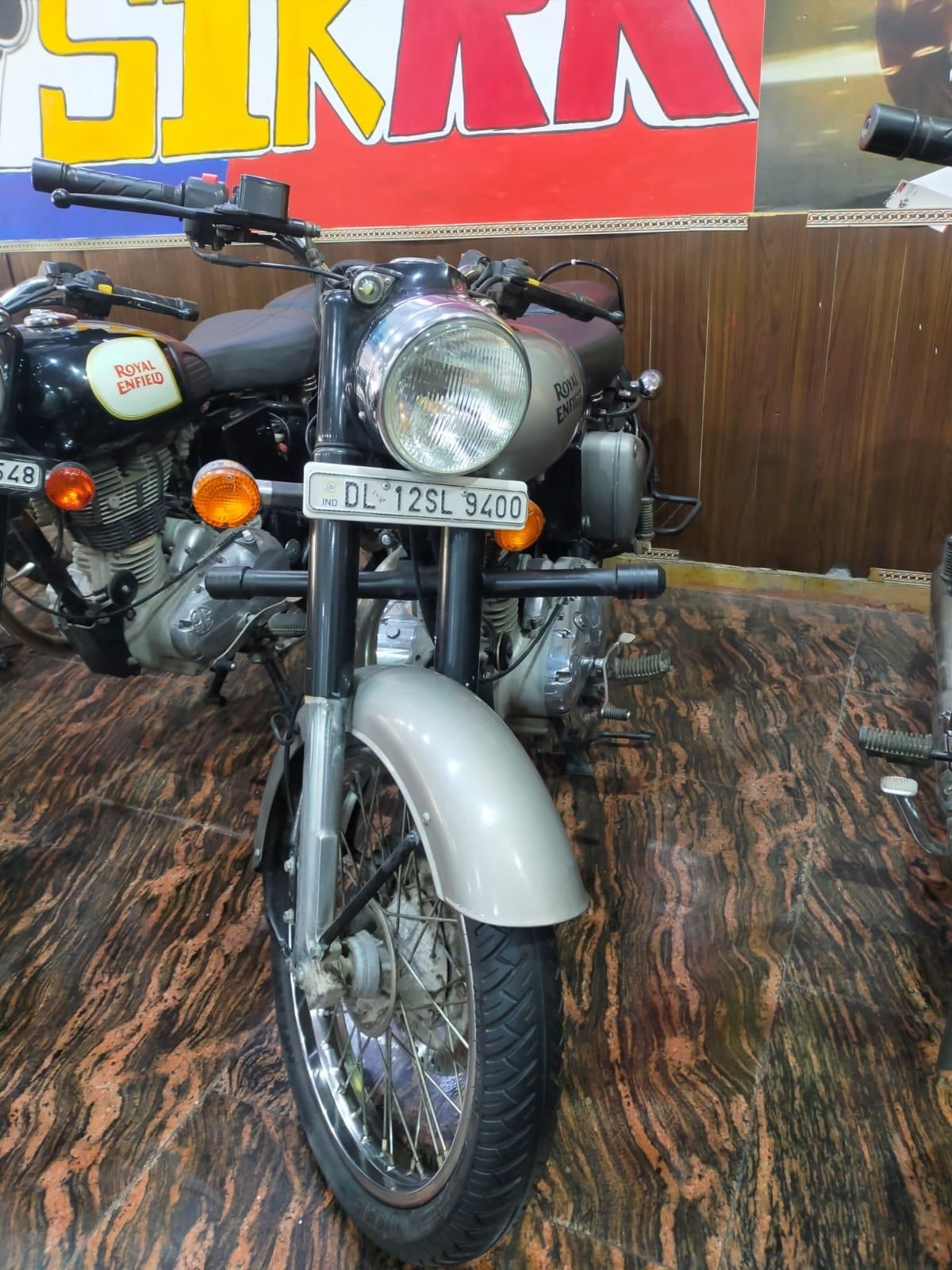 Used Royal Enfield Classic Gunmetal Grey Cc Model Pid