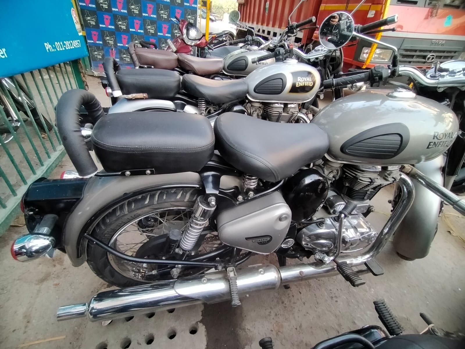 Used Royal Enfield Classic Gunmetal Grey Cc Model Pid