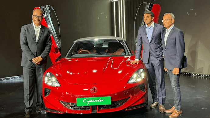 All-Electric MG Cyberster Launched in India; Deliveries to Begin on August 10, 2025