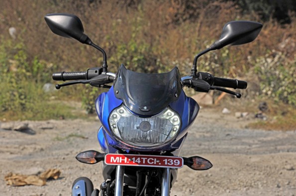 The headlight features twin LED DRLs.