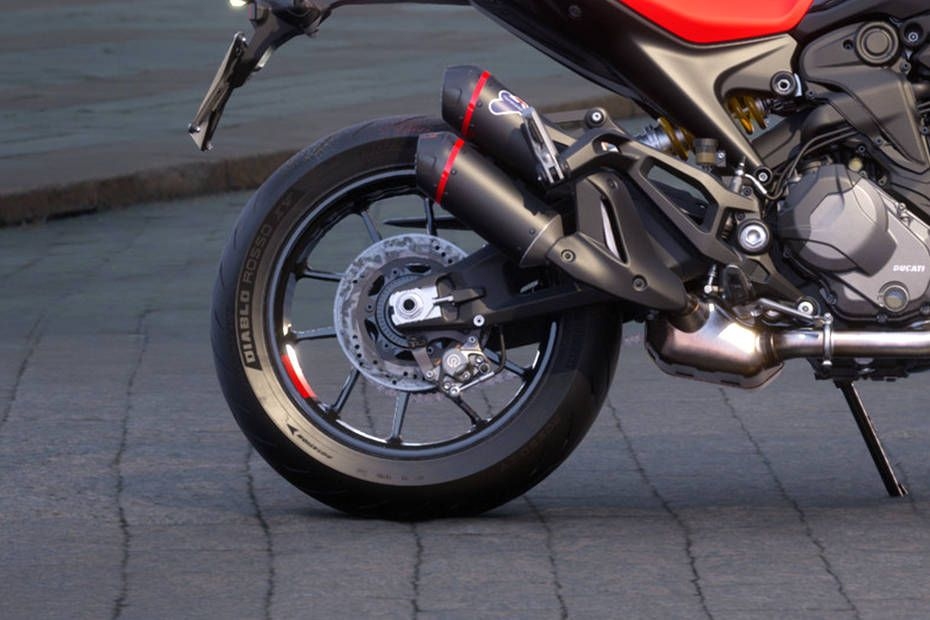 Ducati Monster 797