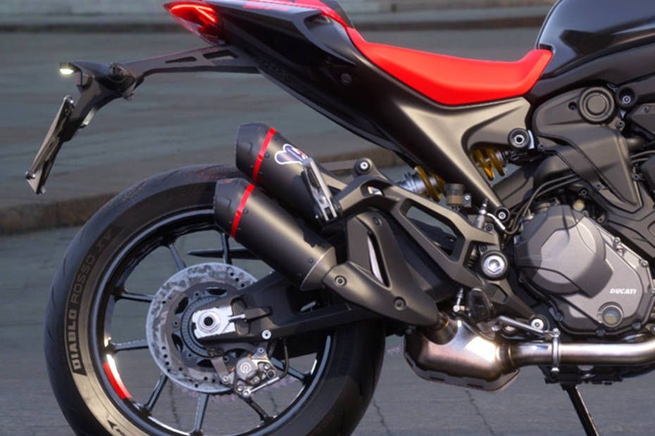 Ducati Monster 797