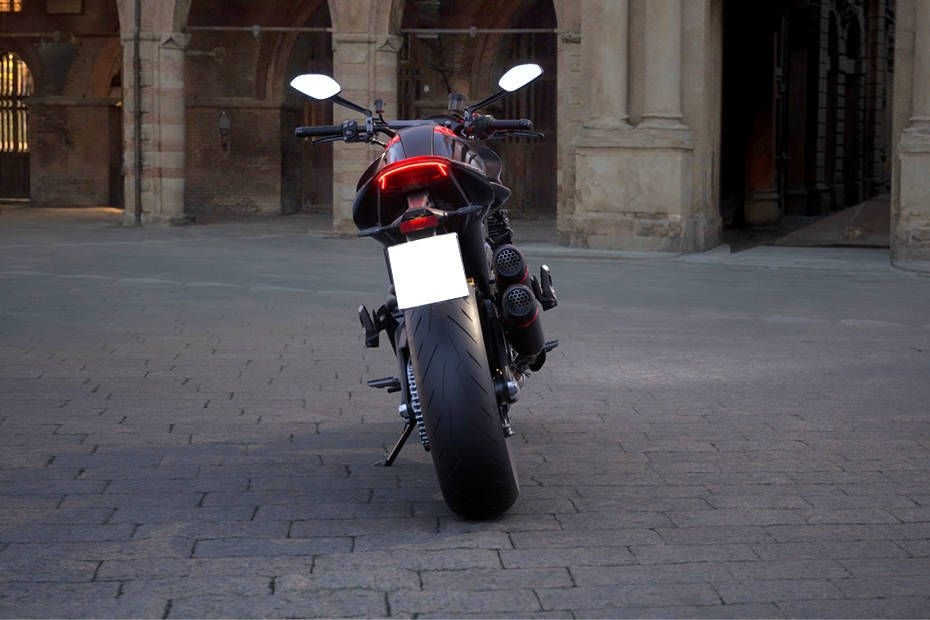 Ducati Monster 797