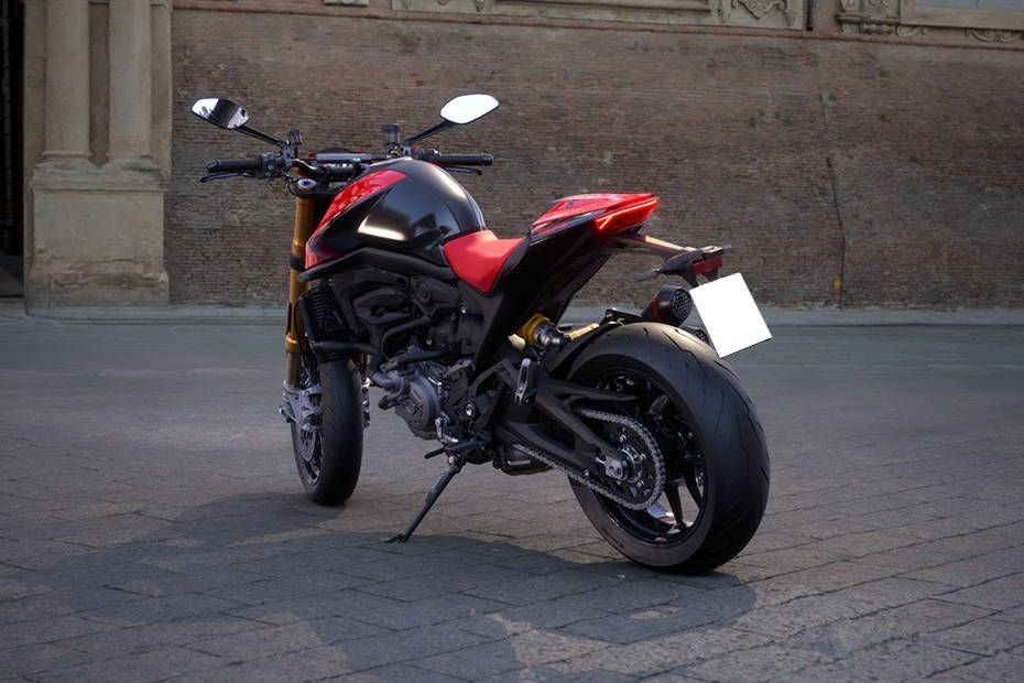 Ducati Monster 797