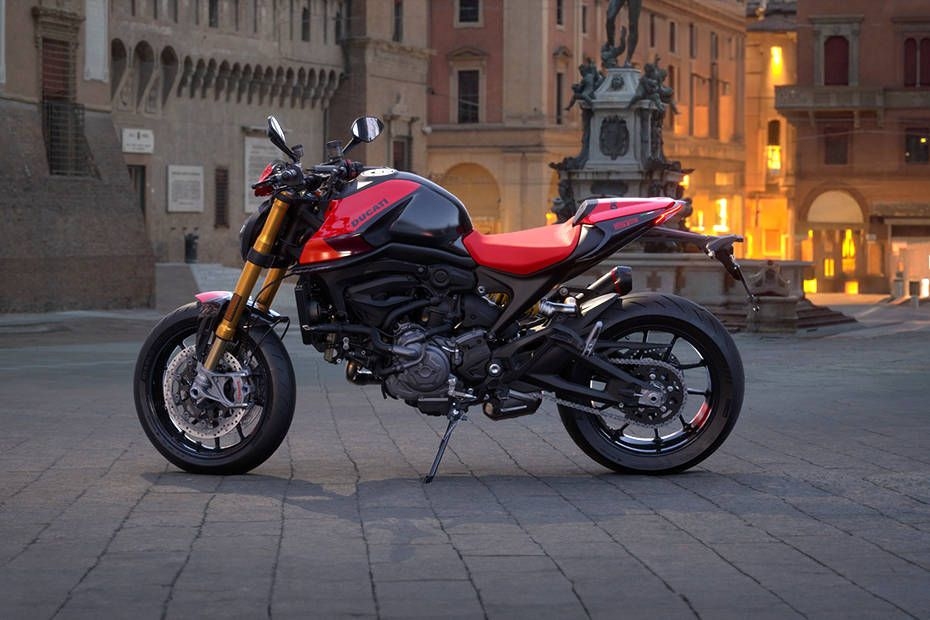 Ducati Monster 797