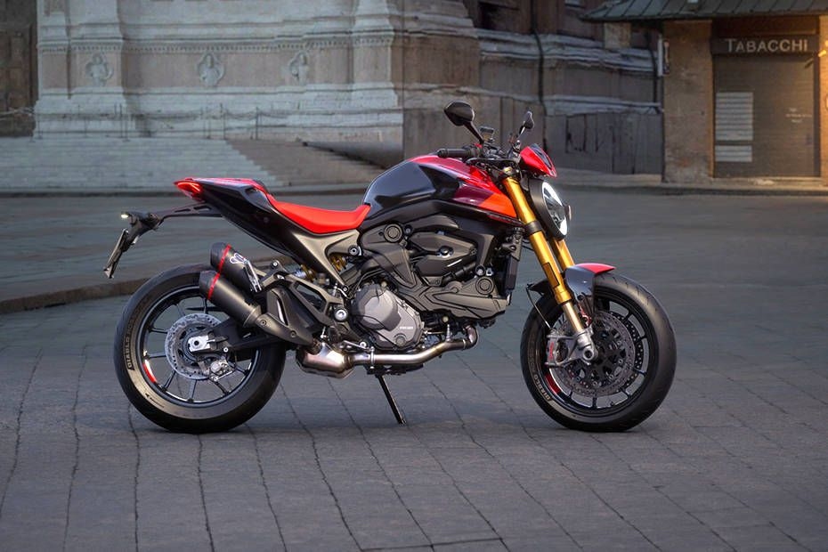 Ducati Monster 797