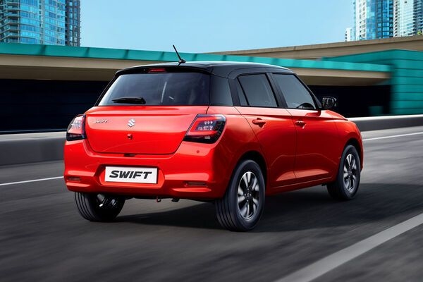 Maruti Suzuki Swift VXi AMT