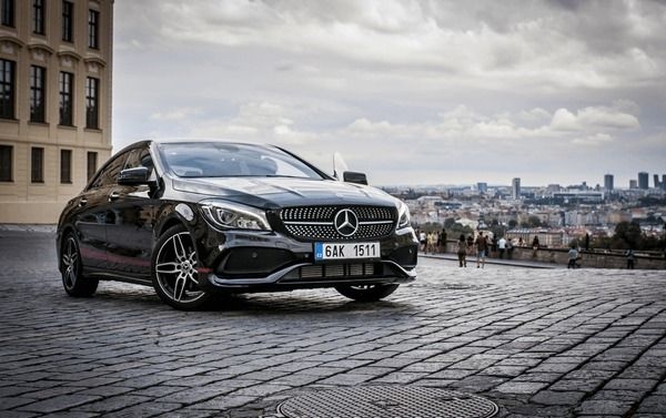 Mercedes-Benz CLA 45 AMG