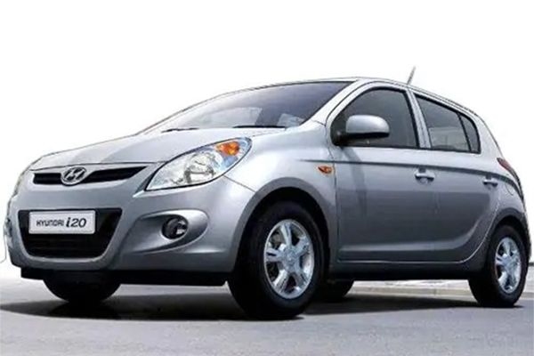 Hyundai I20 Asta 1.4 (O) With Sunroof