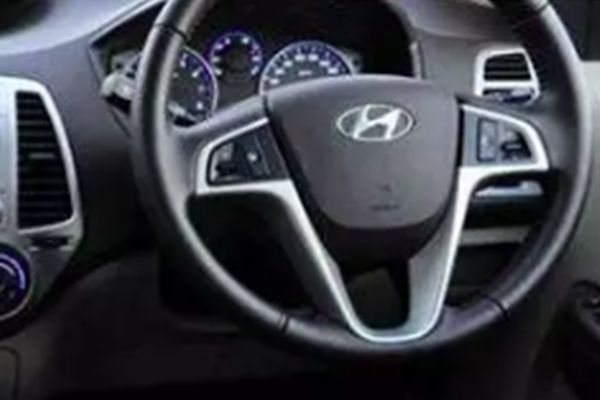 Hyundai I20 Asta 1.4 (O) With Sunroof