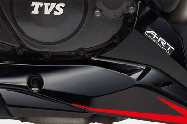 TVS Apache RTR 160cc White Race Edition Rear Disc