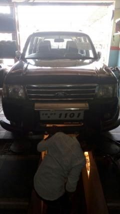 Used Ford Endeavour XLT 4X2 2004