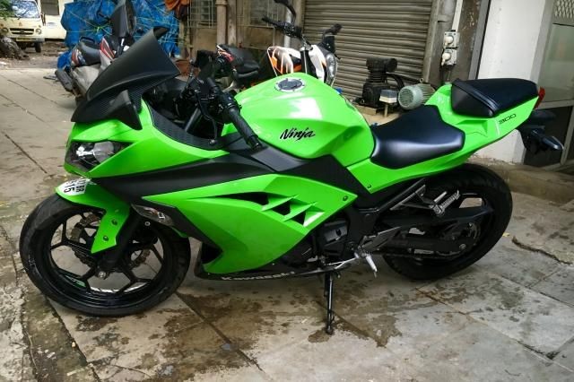Used Kawasaki Ninja 300cc 2014