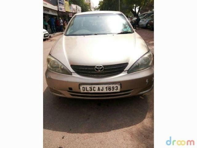 Used Toyota Camry V4 MT 2004
