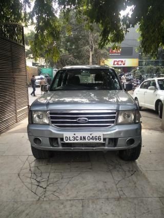 Used Ford Endeavour 2.5L 4x2 2005