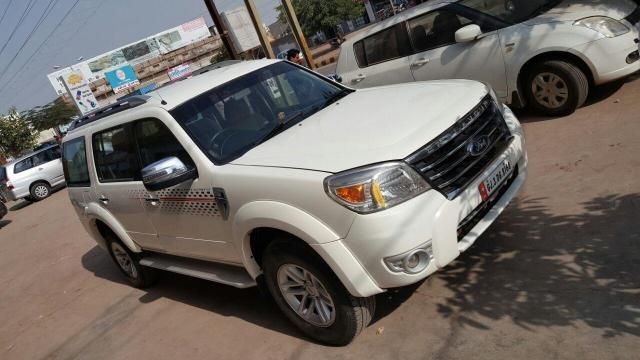 Used Ford Endeavour 2.5L 4x2 2010