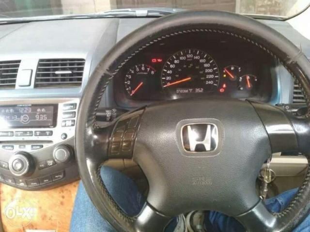Used Honda Accord 2.3 VTI L MT 2004