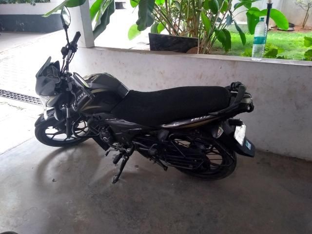 Used Bajaj Discover 150 S 150cc 2015