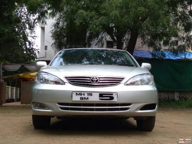 Used Toyota Camry V4 MT 2005