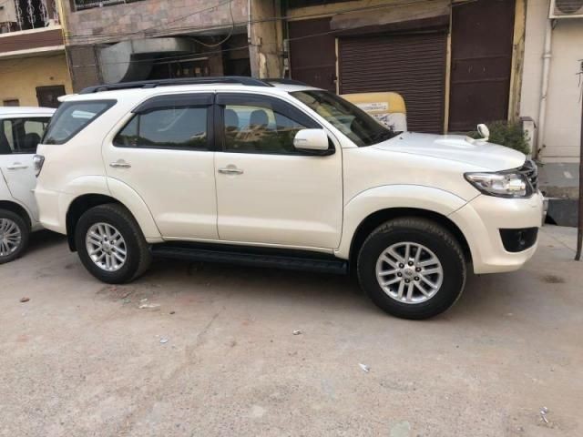 Used Toyota Fortuner 3.0 MT 4X4 2017