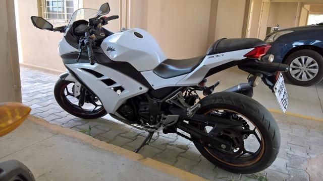 Used Kawasaki Ninja 300cc 2013