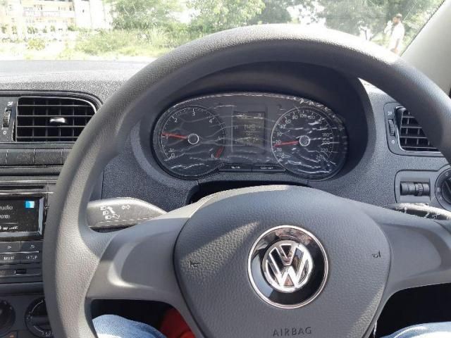 Used Volkswagen Polo Comfortline 1.5L (D) 2018