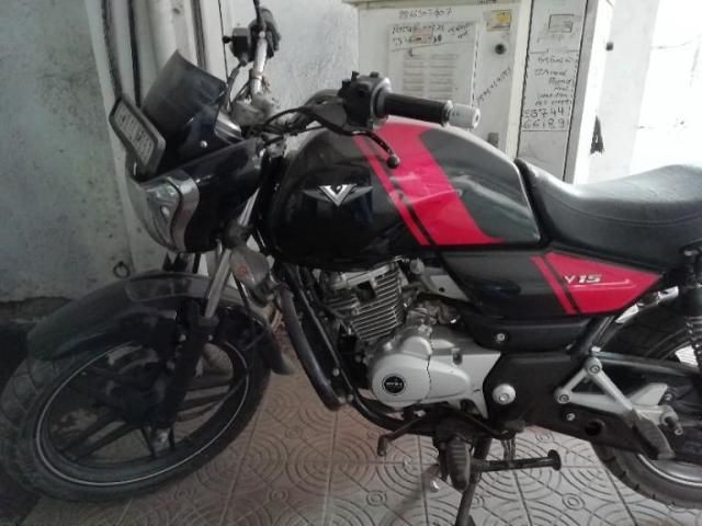 Used Bajaj V15 150cc 2016