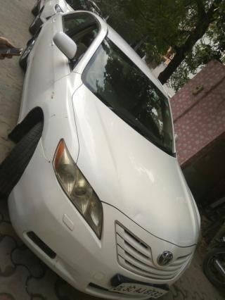 Used Toyota Camry 2.4 AT 2006