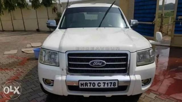 Used Ford Endeavour 3.0L THUNDER PLUS 4X4 2009
