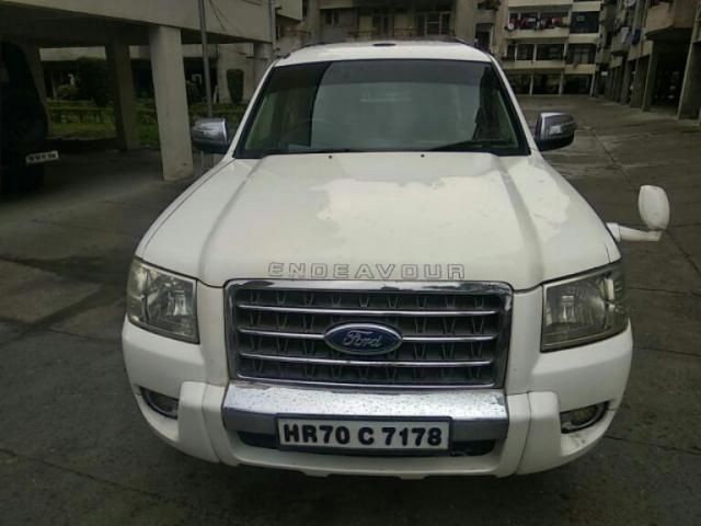 Used Ford Endeavour 3.0L THUNDER PLUS 4X4 2009