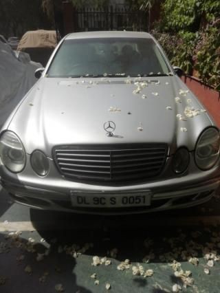 Used Mercedes-Benz E-Class 240 V6 AT 2003