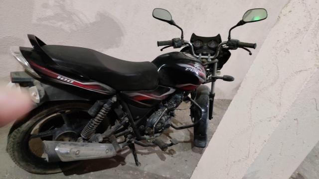 Used Bajaj Discover 100cc 2014