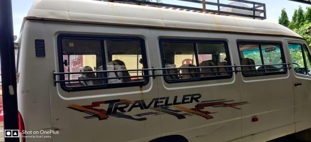 Used Force Traveller 3700 17 SEATER 2016