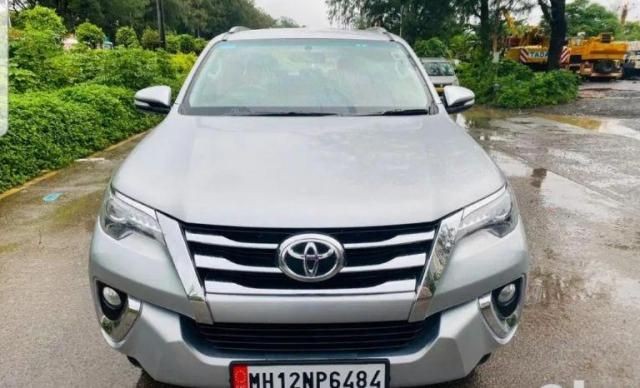 Used Toyota Fortuner 2.8 4x2 MT 2016