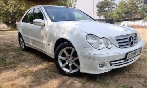 Used Mercedes-Benz C-Class 200 K AT 2005