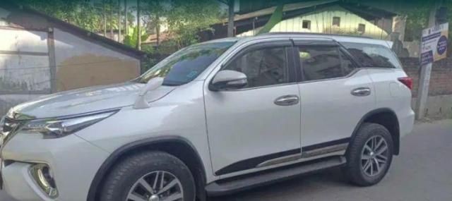 Used Toyota Fortuner 2.8 4x4 AT 2017