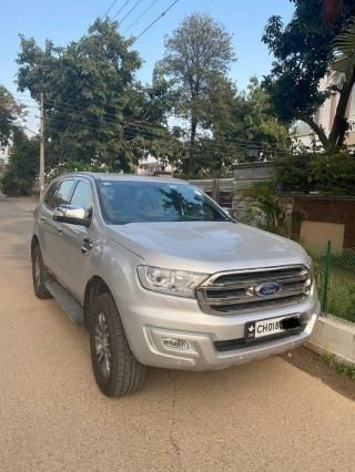 Used Ford Endeavour Trend 3.2 4x4 AT 2017