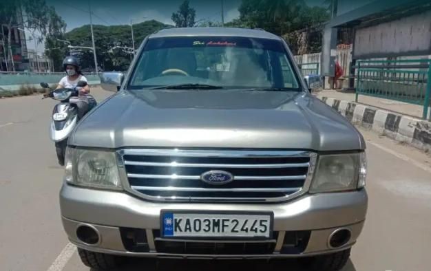 Used Ford Endeavour 2.5L 4x2 2006