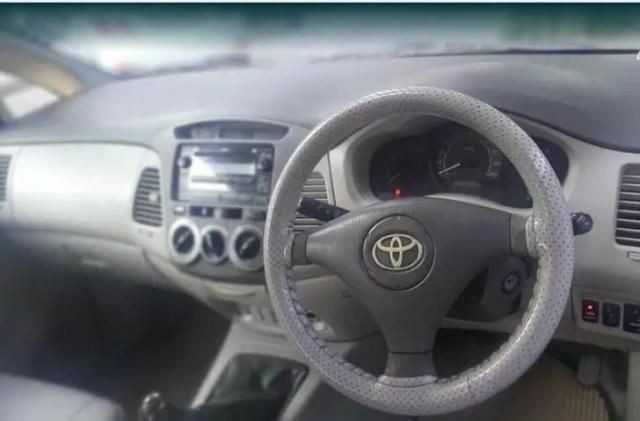 Used Toyota Innova 2.5 G 2011