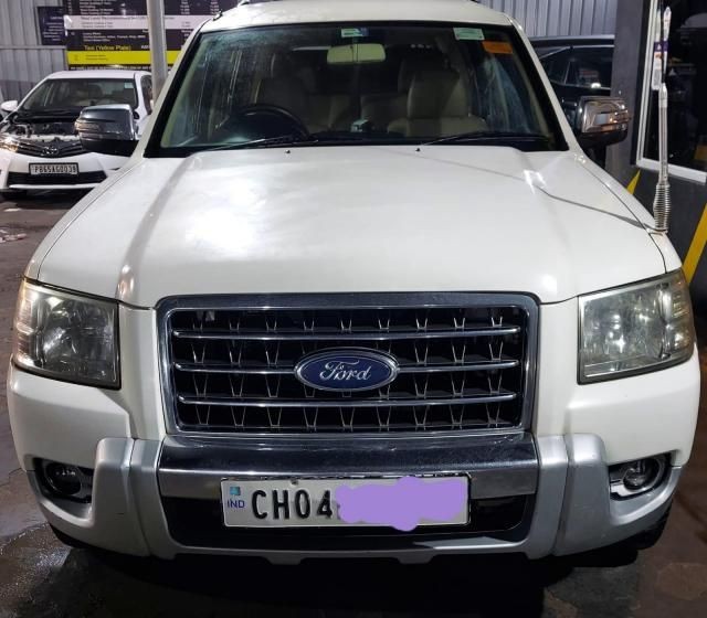 Used Ford Endeavour 3.0L THUNDER PLUS 4X4 2008