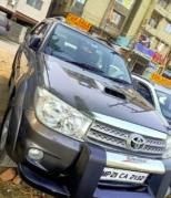Used Toyota Fortuner 2.8 4x2 MT 2010