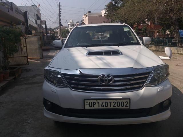 Used Toyota Fortuner 3.0 4X2 AT 2014