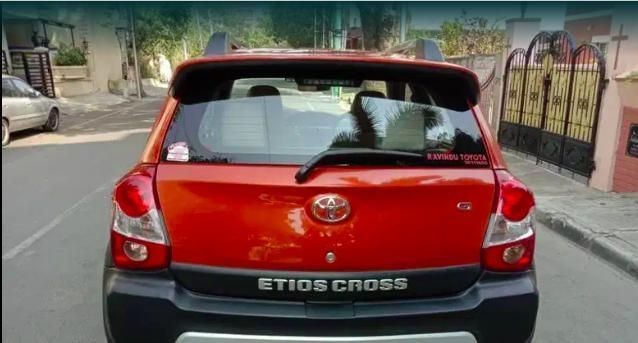 Used Toyota Etios Cross 1.2 G 2016