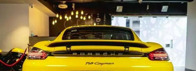 Used Porsche Cayman S Tiptronic 2017