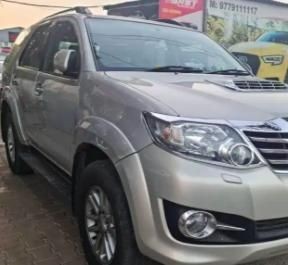 Used Toyota Fortuner 2.8 4x2 AT 2012