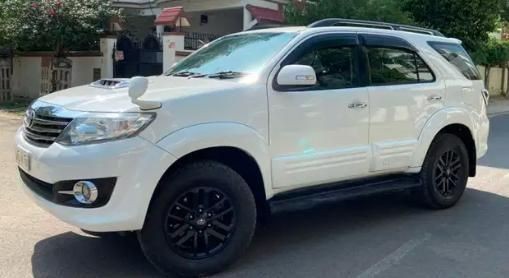 Used Toyota Fortuner 2.8 4x4 MT 2015