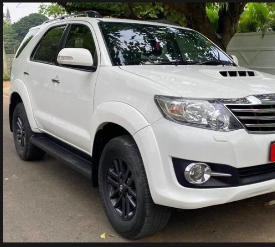 Used Toyota Fortuner 3.0 4X4 MT 2015