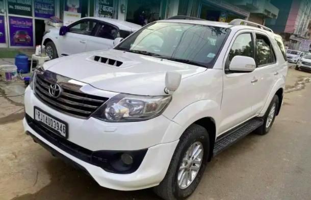 Used Toyota Fortuner 2.5 4x2 MT TRD Sportivo 2014