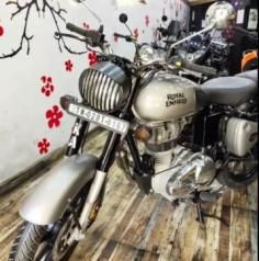Used Royal Enfield Classic Gunmetal Grey 350cc ABS Alloy BS6 2021