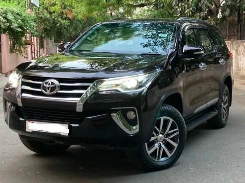 Used Toyota Fortuner 2.8 4x4 AT 2016